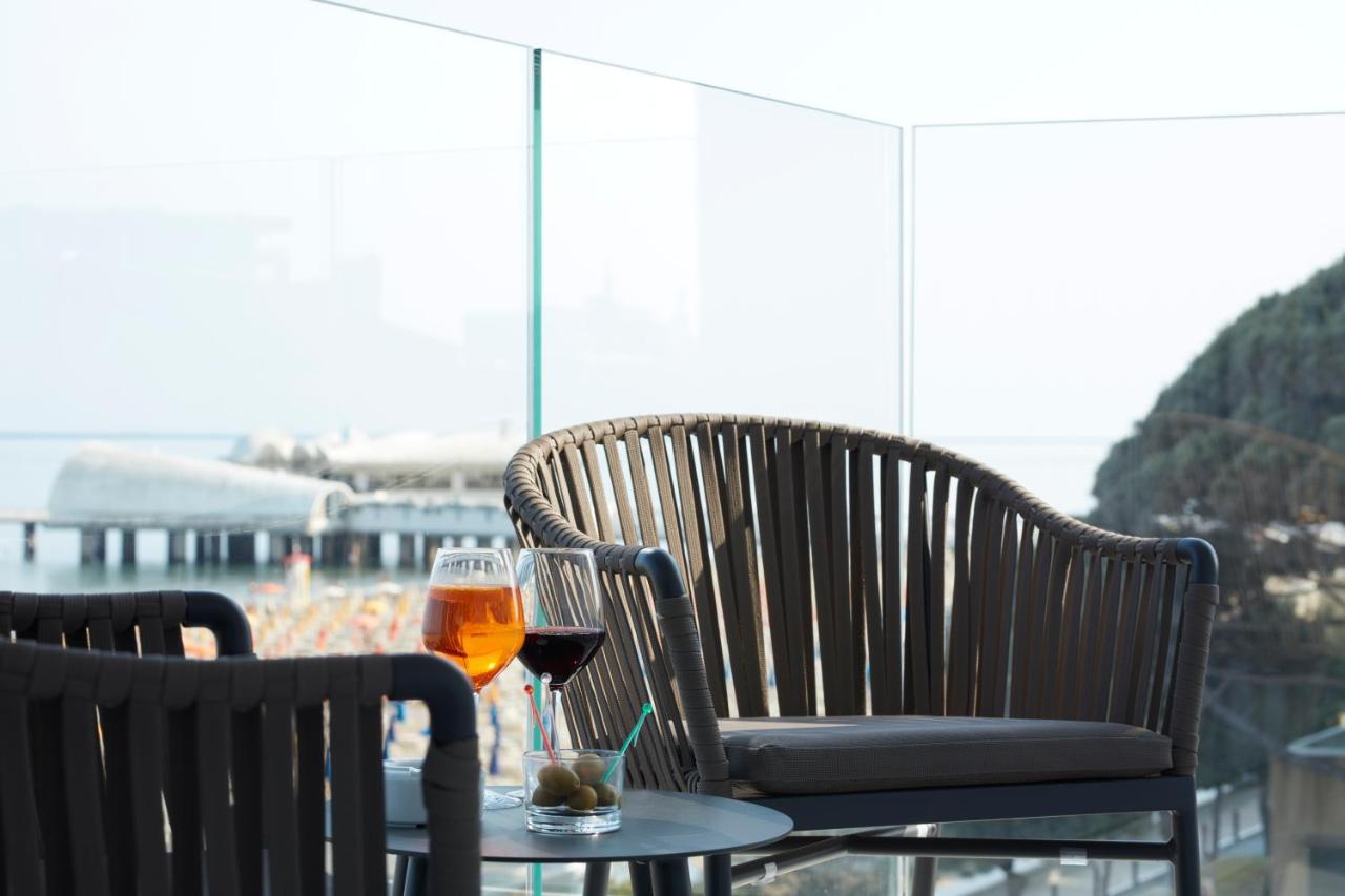 Hotel Pelikan Линьяно-Саббьядоро Экстерьер фото