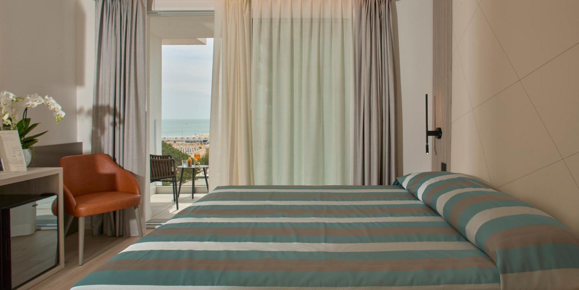 Hotel Pelikan Линьяно-Саббьядоро Экстерьер фото