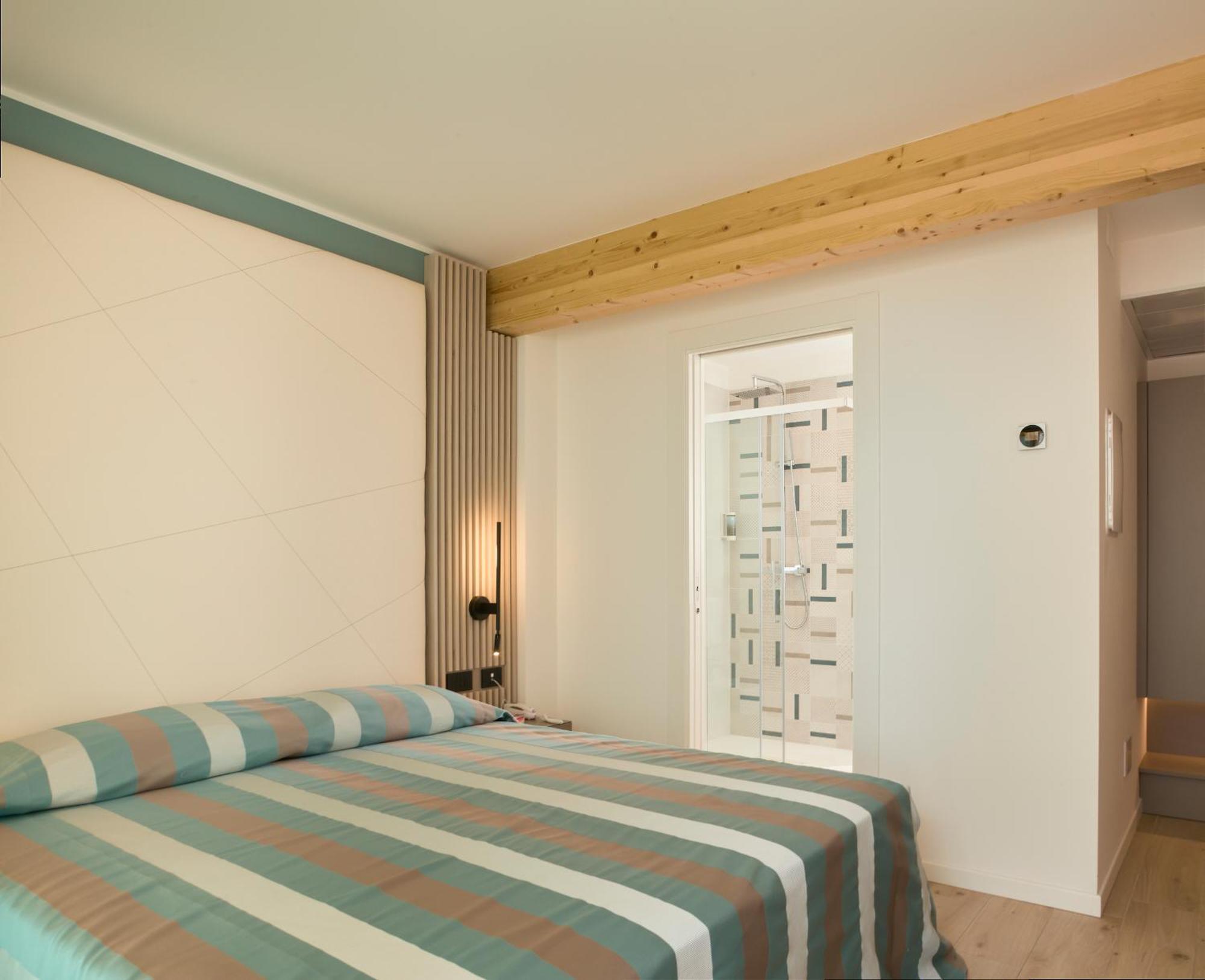 Hotel Pelikan Линьяно-Саббьядоро Экстерьер фото